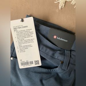 Men’s Lululemon ABC Classic Fit Pants 32”